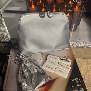 La Prairie Metallic Silver Cosmetic Case